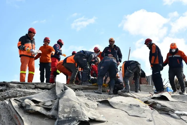 Son dakika | Deprem bölgesinde inanılması güç mucize umutları tazeledi