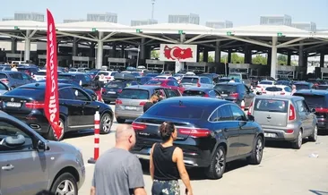 Akın akın Türkiye’ye