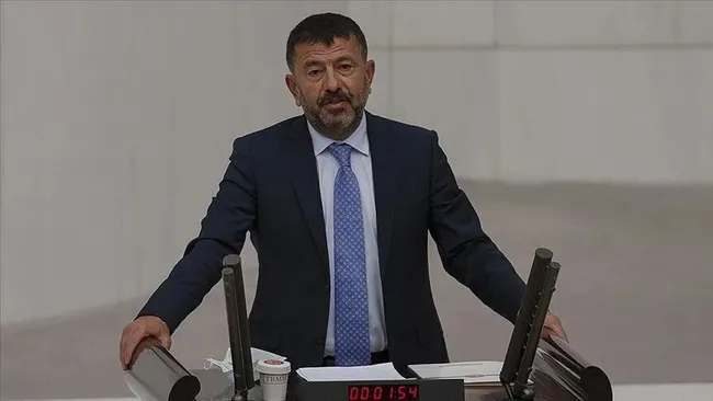 veli-agbabaya-20-milyon-lira-tehdidi-istanbuldan-malatyaya-adam-gonderdiler-4-supheli-tutuklandi-1788109132271.jpeg