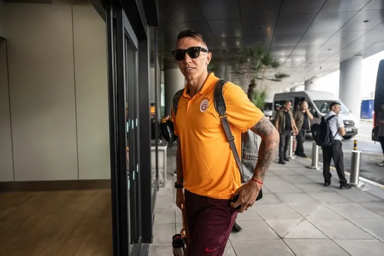 Son dakika Galatasaray haberleri: Galatasaray’da kimse bunu beklemiyordu! Sürpriz ayrılık: Fernando Muslera’nın yeni adresini duyurdular…