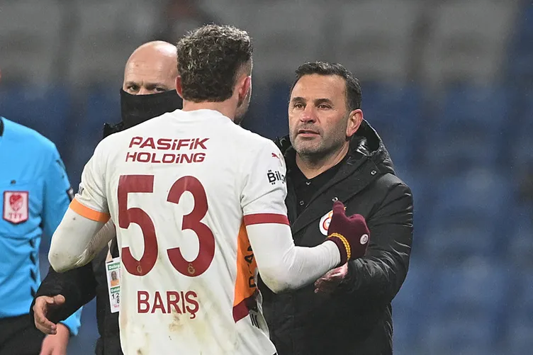 Son dakika haberi: Ahmet Çakar, Başakşehir - Galatasaray maçındaki o pozisyon yorumladı! Penaltı var mıydı?