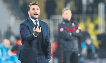 Akigo golcü arıyor