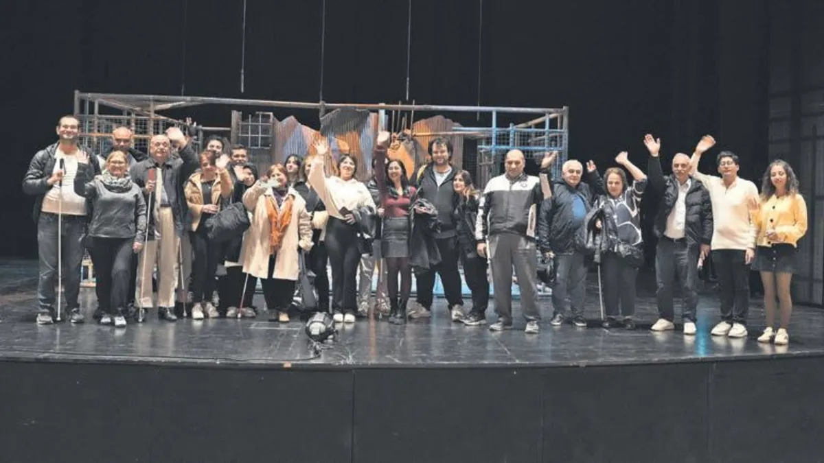 Ebedi Barış’ işitme ve görme engelliler için sahnelendi