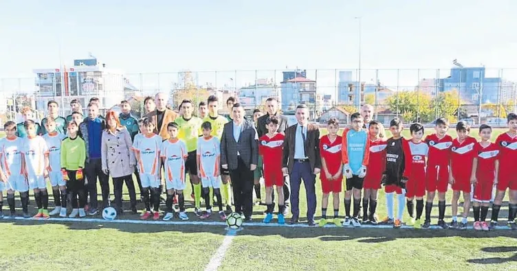 Futbolcu fabrikası tatilde