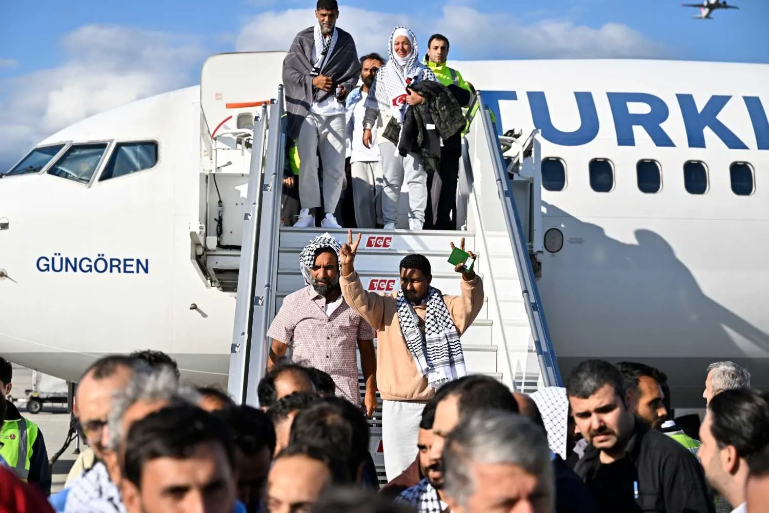 SON DAKİKA | Katil İsrail'den Sumud aktivistlerine insanlık dışı muamele: İşkence, şiddet, taciz