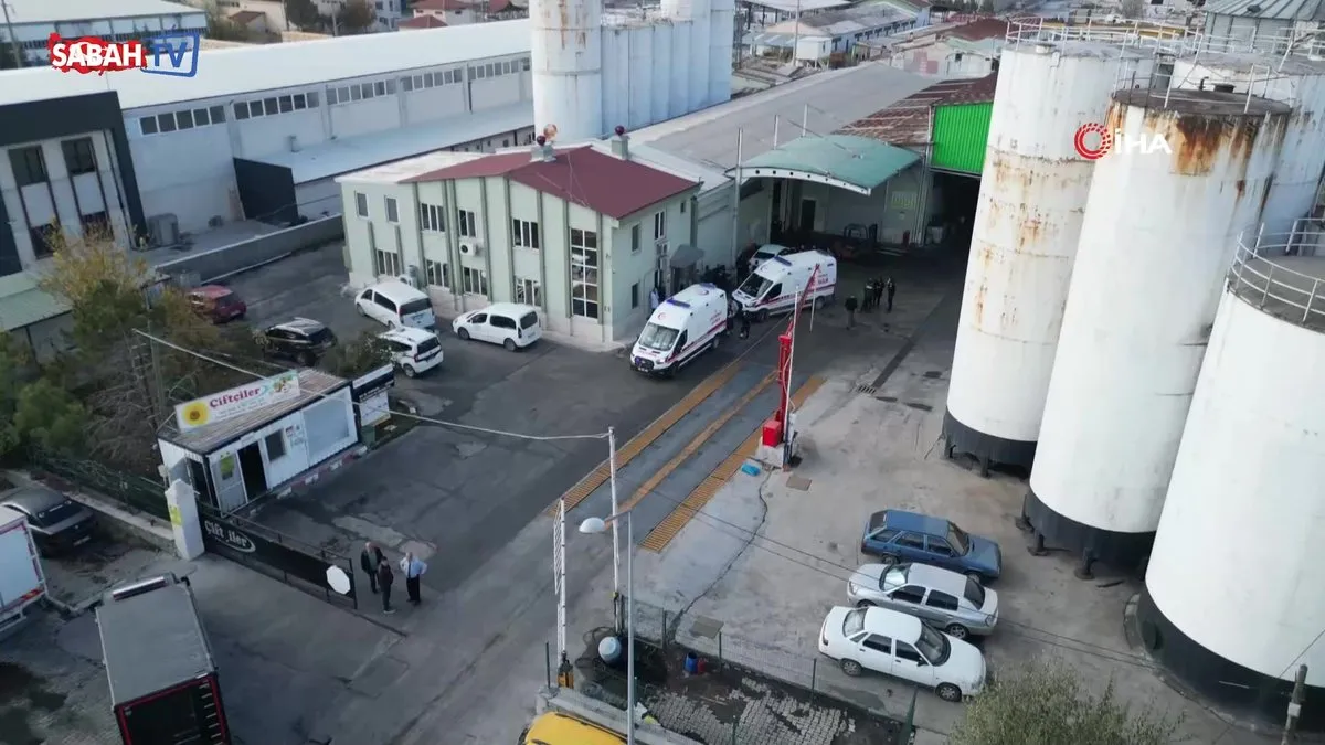 Yağ fabrikasında patlama: 10 yaralı | Video videosunu izle Yağ fabrikasında patlama: 10 yaralı | Video videosunu izle