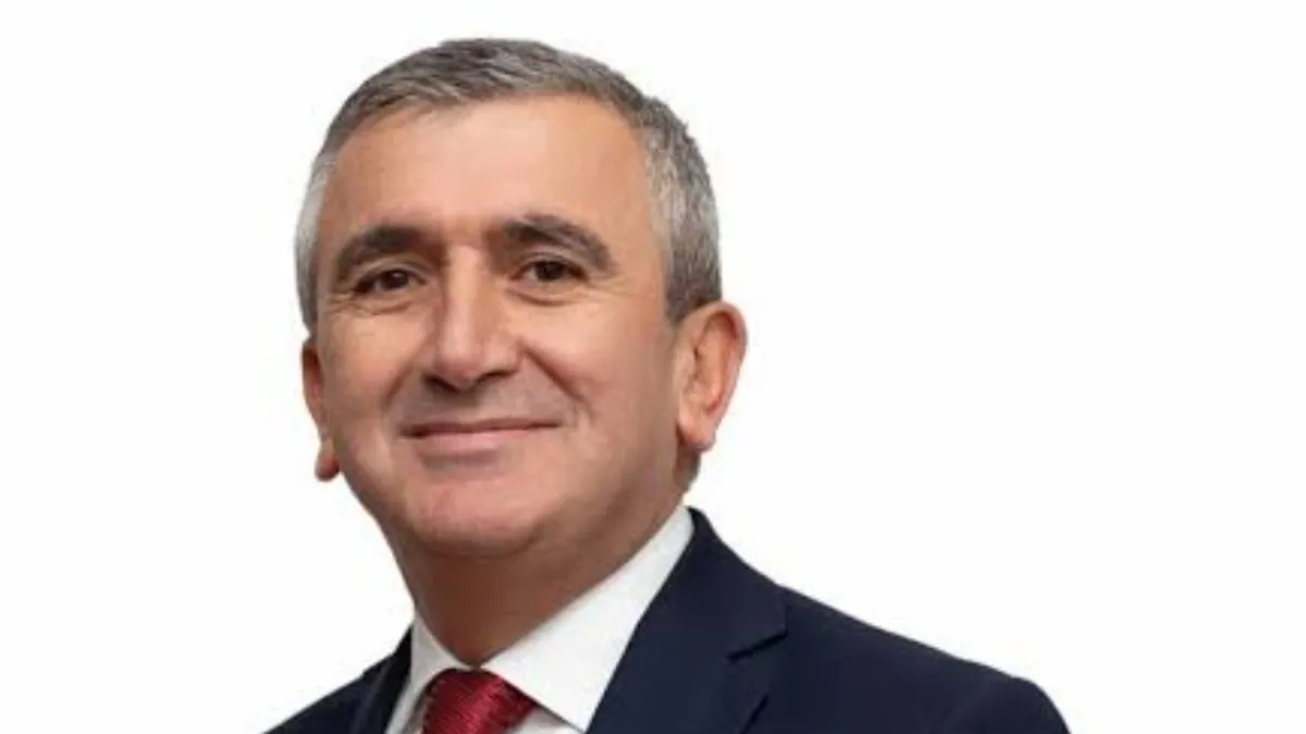 Düzce’de rüşvet operasyonu: Akçakoca Belediye Başkanı Fikret Albayrak gözaltına alındı Düzce’de rüşvet operasyonu: Akçakoca Belediye Başkanı Fikret Albayrak gözaltına alındı
