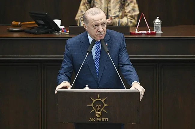 ne-mutlu-bize-ki-sorgulayan-tabanimiz-var-1792617046649.jpeg