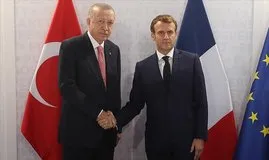 Başkan Erdoğan Macron ile görüştü