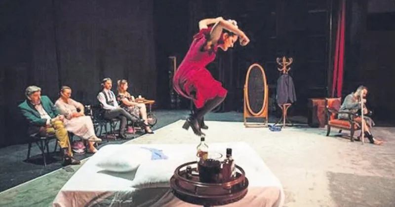 pulitzer odullu oyuna kisa ve anlamli