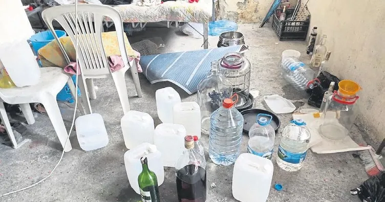 Pislik yuvasında kaçak içki ürettiler