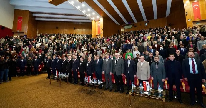 Milli Eğitim Bakanı Yusuf Tekin, Erzurum’da akademisyenlerle buluştu