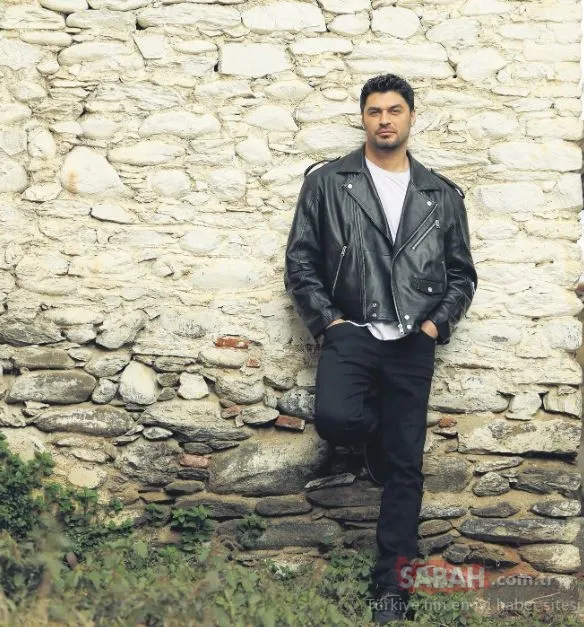 Zembilli dizisinin yıldızı Emre Dinler’den yürek burkan açıklama: Hatay depreminde…