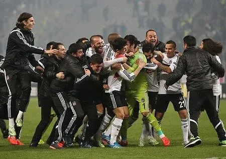Beşiktaş - Liverpool maçı sosyal medyayı salladı