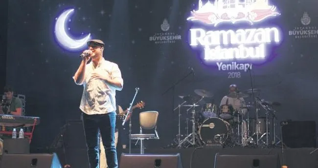 Istanbul Da Maher Zain Le Teravih Sonrasi Konseri Kultur Sanat Haberleri