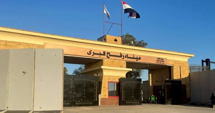 SON DAKİKA| Refah Sınır Kapısı açıldı