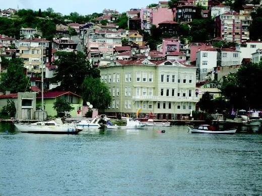 Boğaz hakkında herşey kitabından Boğaz'ın en güzel yalıları