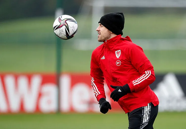 Son dakika: Dünya yıldızları devre arasında yeni takımlarına imzayı atıyor! İşte transfer piyasasını sallayacak 10 transfer…