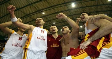 Fenerbahçe Ülker- Galatasaray Cafe Crown karşılaşmasından kareler