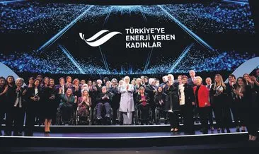 Türkiye’ye enerji veren kadınlar ödüllerini aldı
