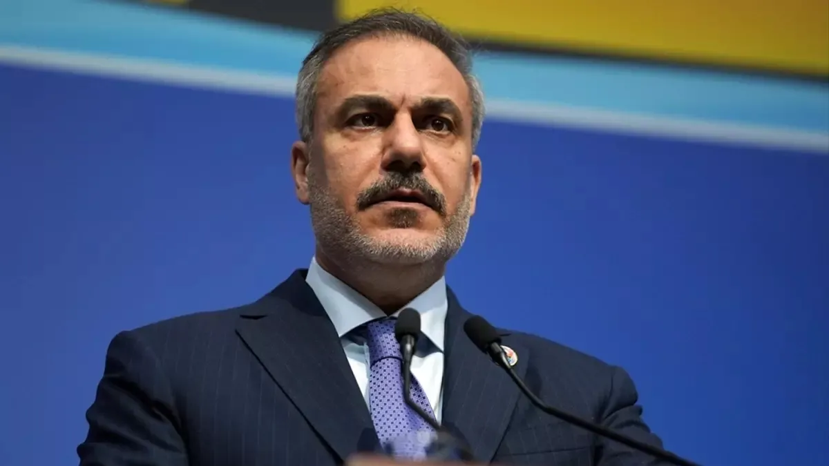 Bakan Fidan Ürdünlü mevkidaşı ile telefonda görüştü! Bakan Fidan Ürdünlü mevkidaşı ile telefonda görüştü!