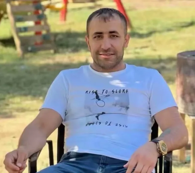 son-dakika-almanyadaki-cifte-infazda-sir-perdesi-aralaniyor-otoparkta-2-turk-oldurulmustu-deli-yumruk-ve-belgr-1790665741788.jpg