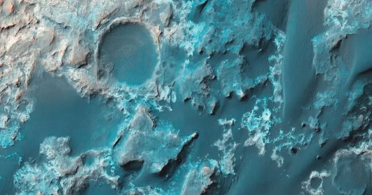 Mars’ta Kızıldeniz’i dolduracak kadar buzlu su bulundu