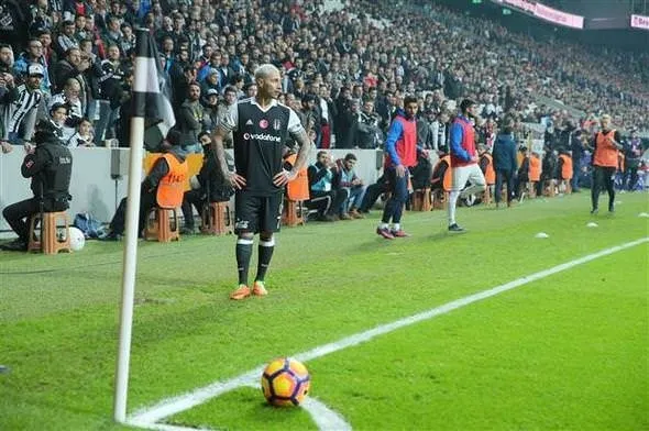 Beşiktaş - Akhisar Belediyespor maçının hikayesi