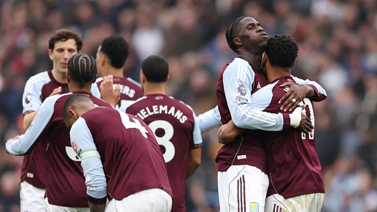 Aston Villa, West Ham United’a takılmadı!