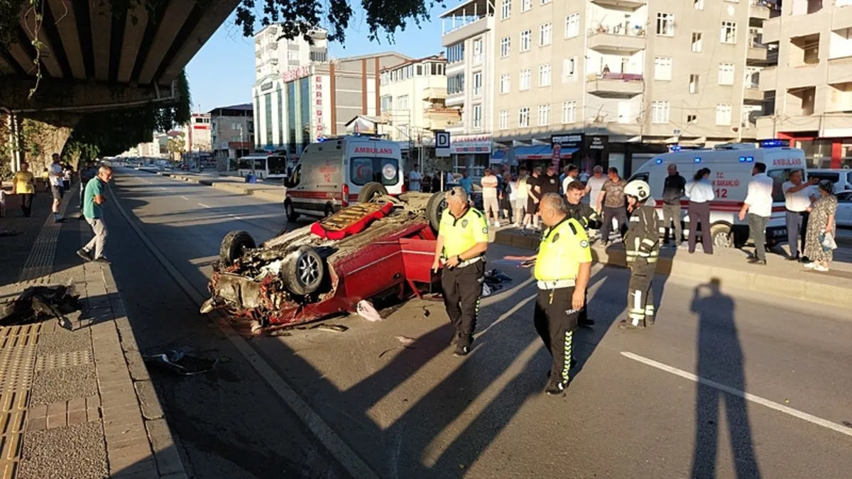 Samsun'da düğün konvoyunda trafik kazası! Yaralılar var