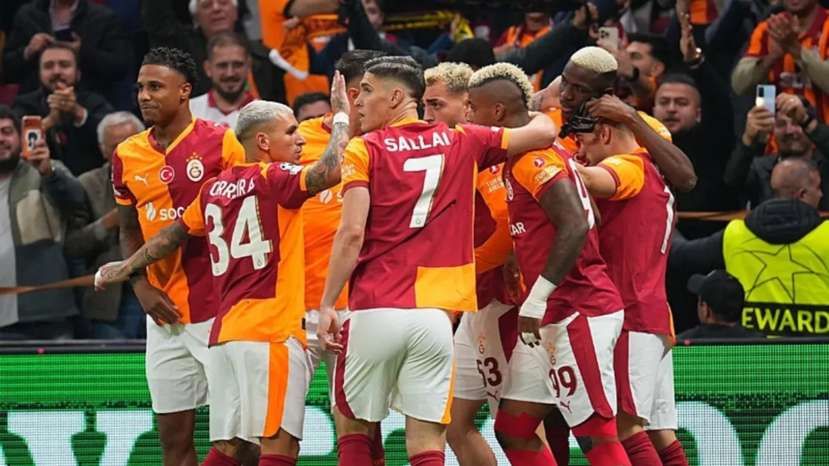 Galatasaray-Trabzonspor, Beşiktaş-Fenerbahçe maçları öncesi çarpıcı yorumlar! “Kazanırsa ikincilık yarışı başlar…” – Galeri Galatasaray-Trabzonspor, Beşiktaş-Fenerbahçe maçları öncesi çarpıcı yorumlar! “Kazanırsa ikincilık yarışı başlar…” – Galeri
