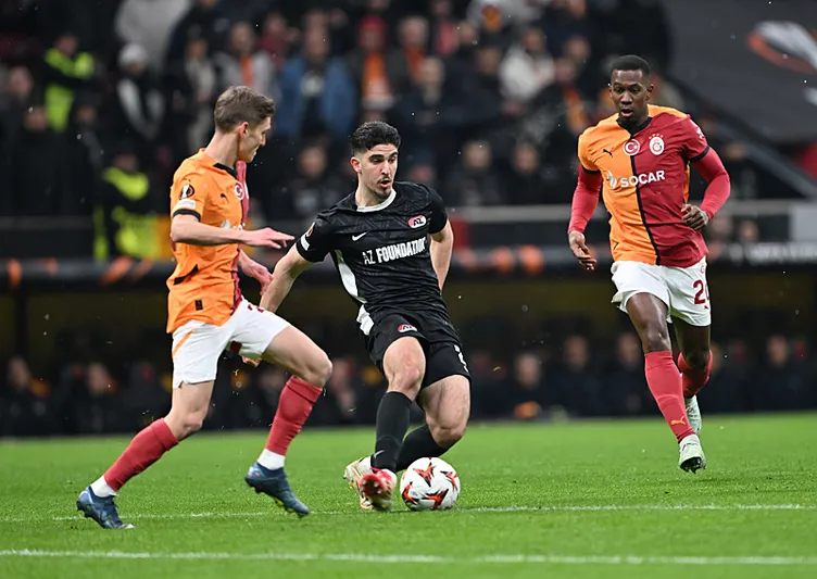 Son dakika haberi: Galatasaray - AZ Alkmaar maçı sonrası olay yorum! Oyuncuların utanması gerekiyor