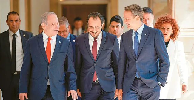 libya-heyetini-tasiyan-jetin-dusmesi-msbden-ilk-aciklama-teknik-inceleme-suruyor-1766652446651.jpg MSB'den İsrail, Yunanistan ve GKRY görüşmeleri hakkında net açıklama: Herhangi bir karşılığı yok!