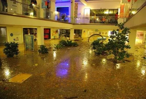 Bodrum'u sel vurdu