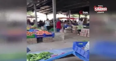 Kastamonu’da semt pazarında iki grup kadın arasında kavga çıktı! Sebze ve meyveler havada uçuştu | Video