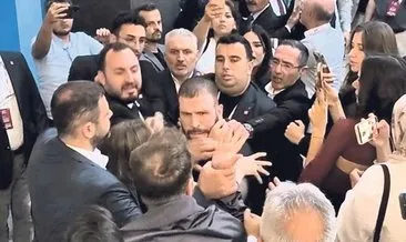 SON DAKİKA | CHP’de meydan harbi! Kongreler savaş alanına döndü yumruklar konuştu #izmir
