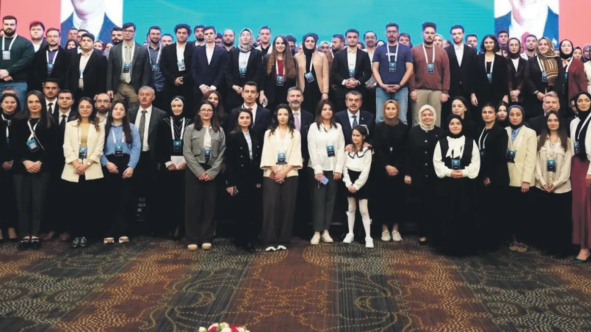 811 gence devlet destekli yurtdışı eğitimi 811 gence devlet destekli yurtdışı eğitimi