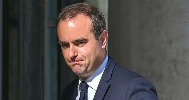 Fransa Gabon’la askeri işbirliğini askıya aldı Fransa Gabon’la askeri işbirliğini askıya aldı