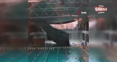 Beykoz’da şiddetli yağışa dayanamayan spor salonunun çatısı çöktü | Video