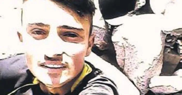 Hırsız sanıp oğlunu öldürdü