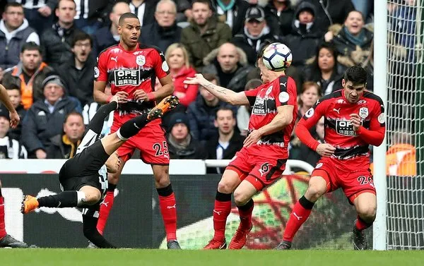 Premier Lig kulüplerinin menajerlere ödediği ücret