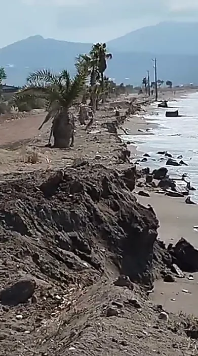 Antalya’da yürekleri yakan olay: 9 yaşındaki Ezgi sahilde kayan kumda boğuldu!
