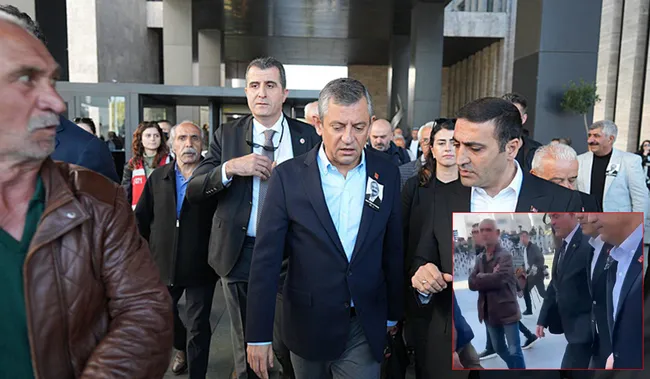 son-dakika-saldirgan-selcuk-tengioglunun-yeni-goruntusu-ortaya-cikti-ozgur-ozeli-adim-adim-takip-etmis-1746441844637.jpg SON DAKİKA… Saldırgan Selçuk Tengioğlu'nun yeni görüntüsü ortaya çıktı: Özgür Özel’i adım adım takip etmiş!