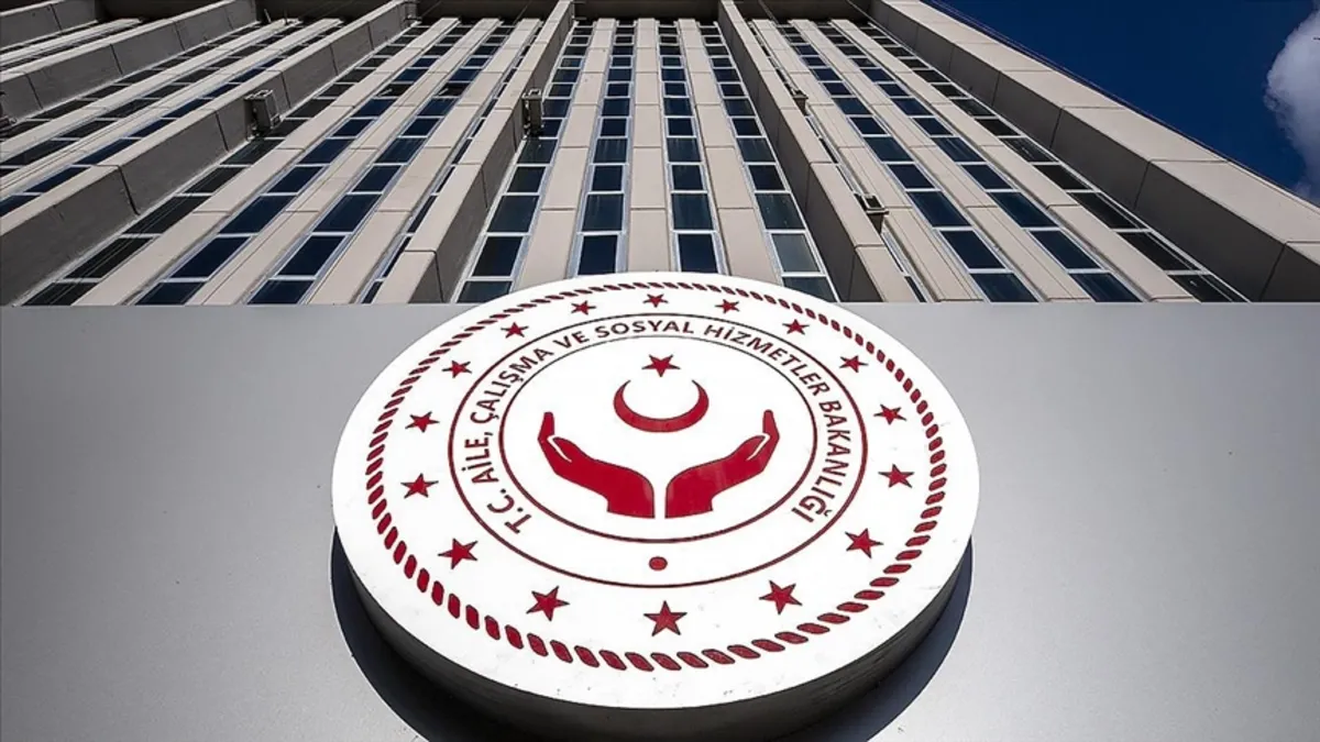 Bakan Göktaş duyurdu: Aile ve Sosyal Hizmetler Bakanlığı 680 sözleşmeli personel alacak Bakan Göktaş duyurdu: Aile ve Sosyal Hizmetler Bakanlığı 680 sözleşmeli personel alacak