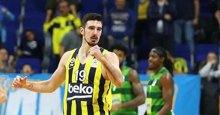 Bir yıldız daha potadan uçtu!