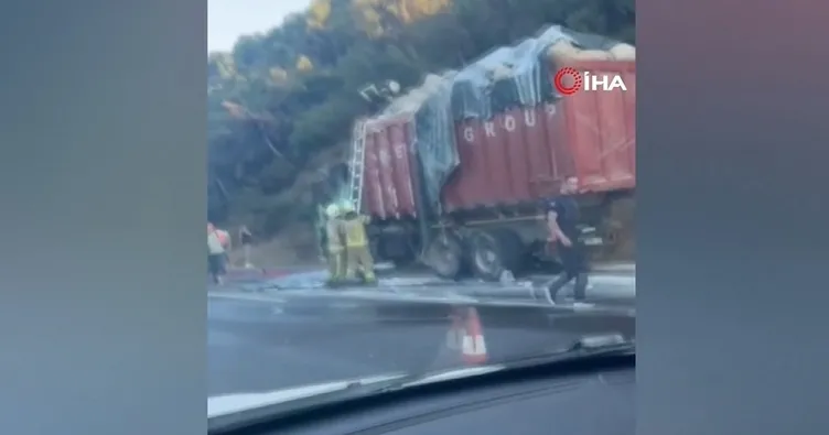 Talaş yüklü tır alevlere teslim oldu