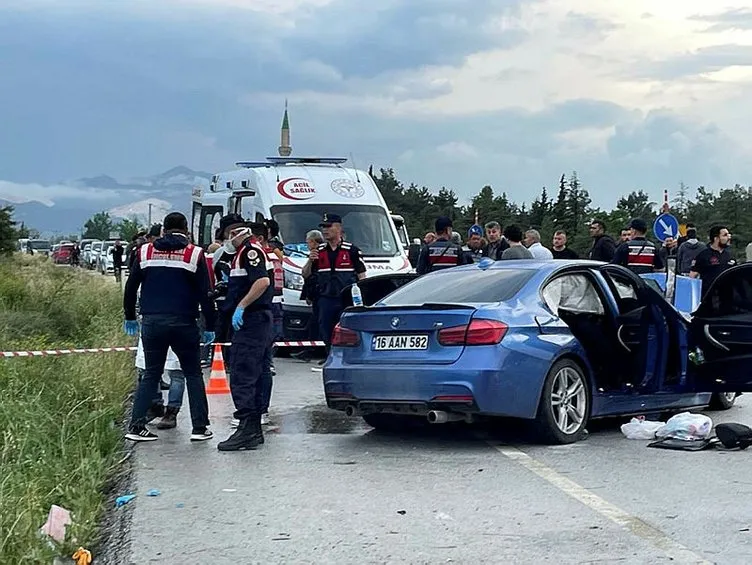 Burdur’da feci kaza! Ortalık savaş alanına döndü: 5 ölü, 5 yaralı