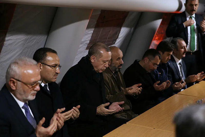 Cumhurbaşkanı Erdoğan'dan şehit ailesine taziye ziyareti - 3
