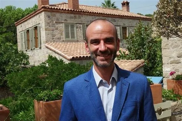 Ahırların bile kafe yapıldığı Adatepe Köyü'nde evler 3 milyona satılıyor!