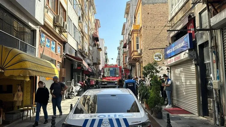 İstanbul Kadıköy’de doğalgaz patlaması: 1 yaralı!